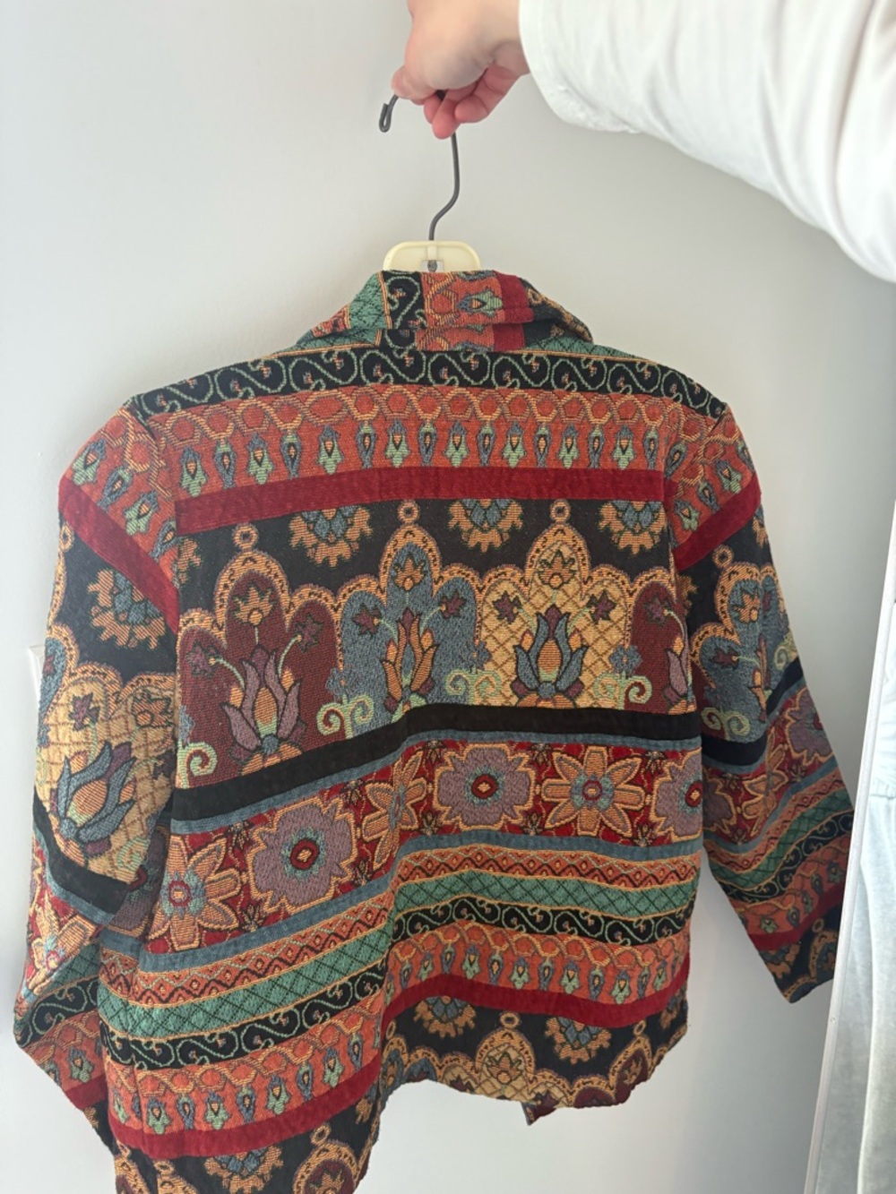 Vintage Patterned Jacket - Picture 5 of 5